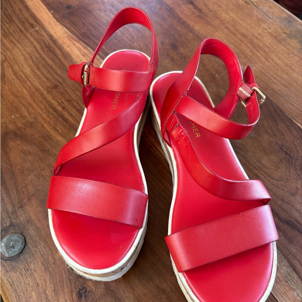 Marc Fisher Low Flatform Sandals